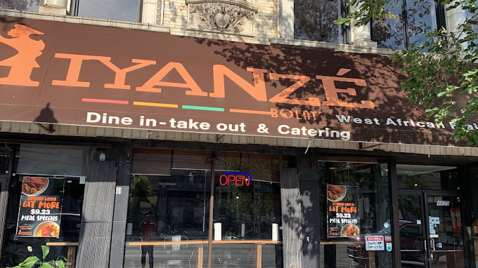 Iyanze Bar And Cafe Chicago